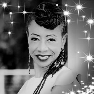 Meet your Posher, Edith